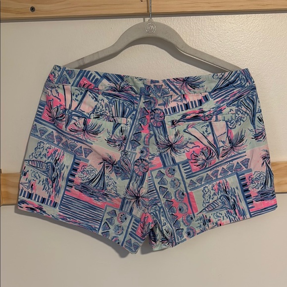 Lilly Pulitzer Boat print shorts - Picture 4 of 4